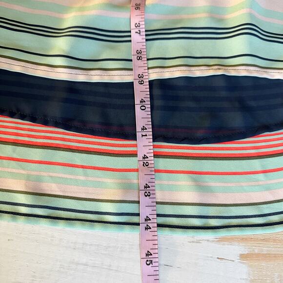 Vince Camuto Sleeveless Asymmetrical Hem Striped
Dress Size XXL - Picture 9 of 10